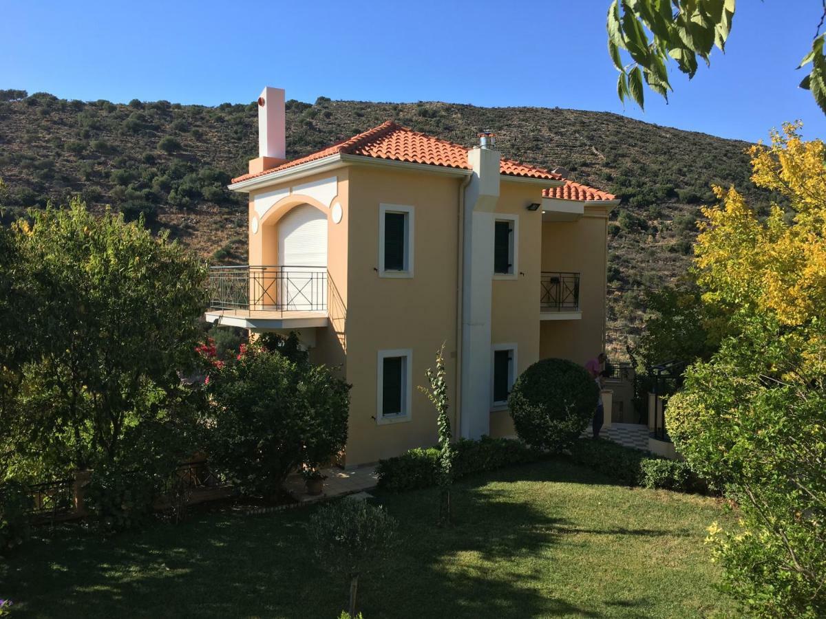 Villa Tzitzifies Kourouklata Exterior foto